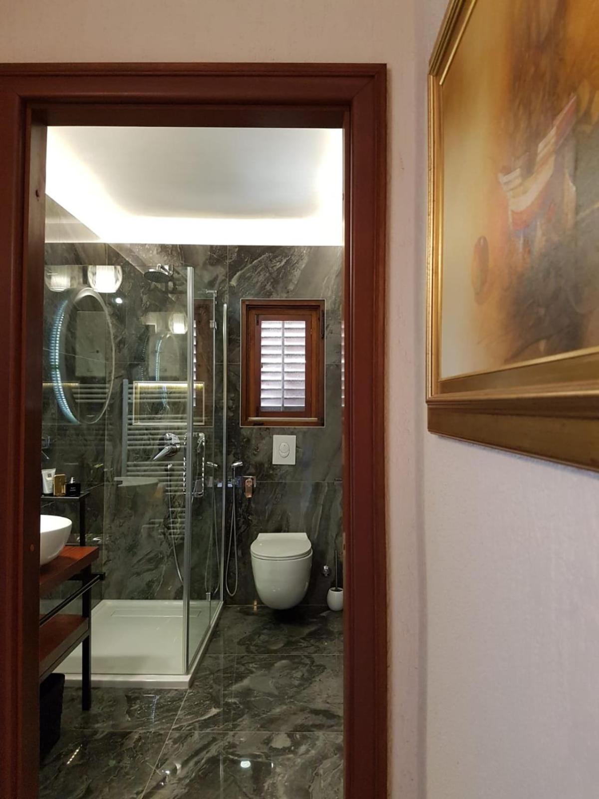 Golden View Luxury Apartment マスリニカ エクステリア 写真