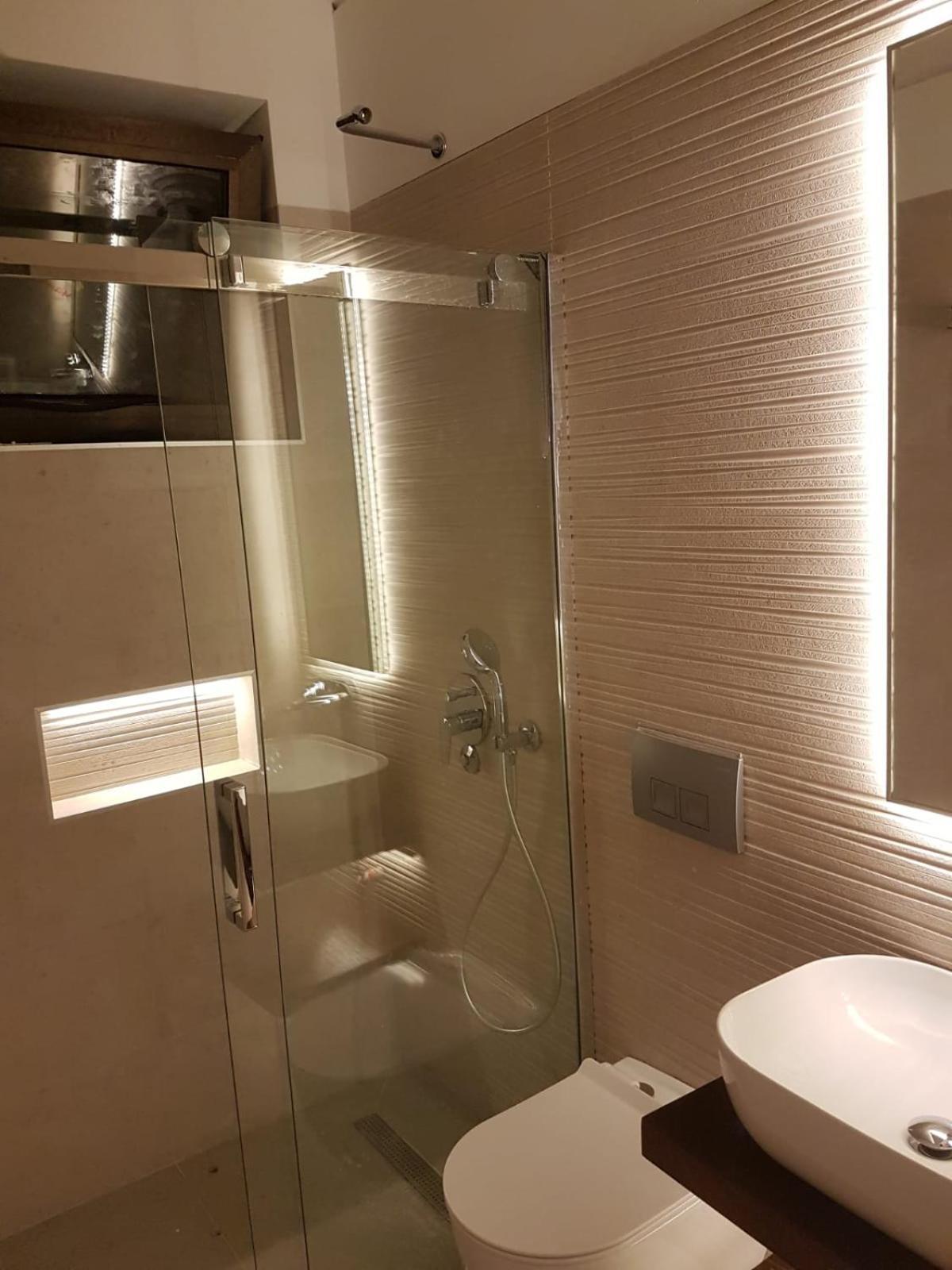 Golden View Luxury Apartment マスリニカ エクステリア 写真